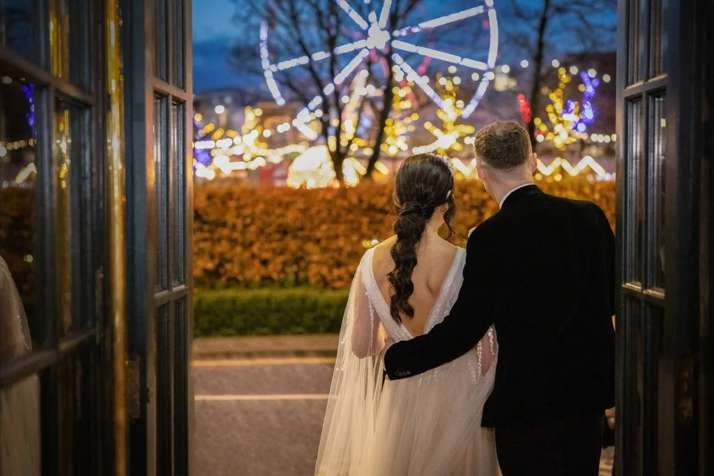 Jessica & Mike Dec 2022 Gary Barret Photography